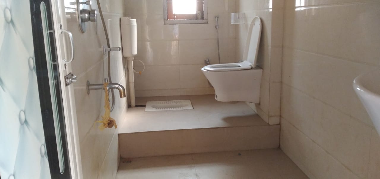 Unfurnished 2RK Un furnished  apartment  in Hatigaon, Guwahati, Assam, India for Rent